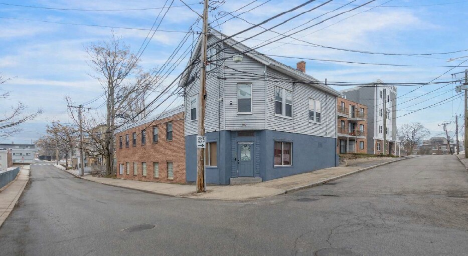 More Photos Of 25-29 Spring St, Waltham Industrial For Sale