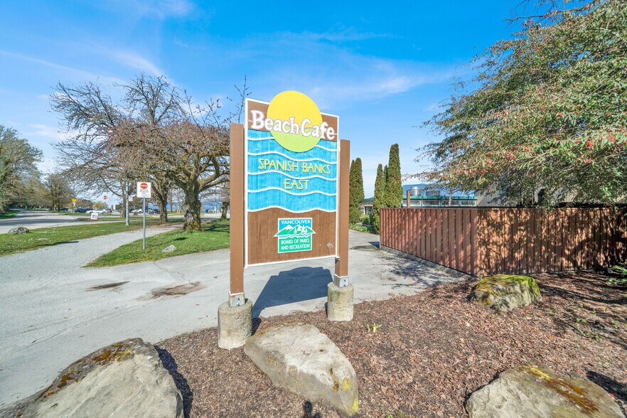 More Photos Of 3719 W 8th Av, Vancouver Apartments For Sale
