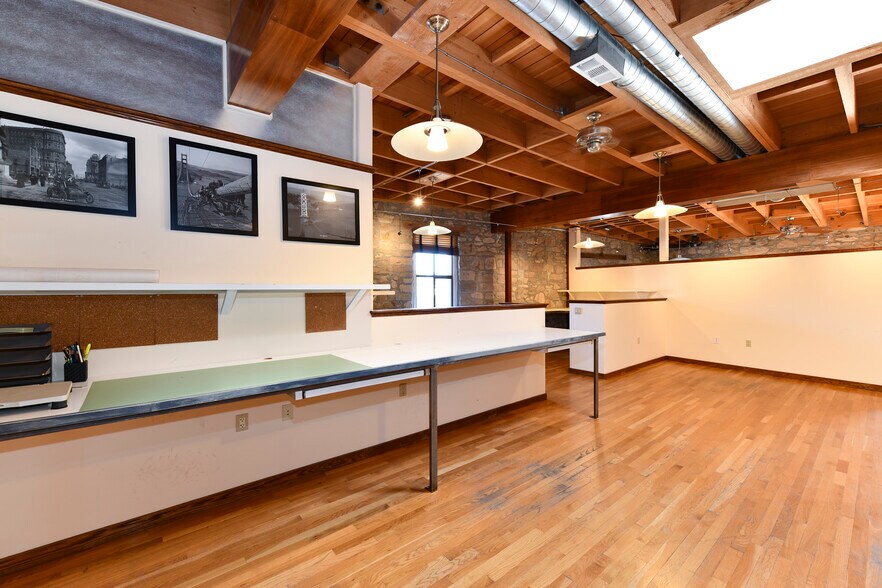 More Photos Of 1417 Railroad Ave, Saint Helena Medical For Sale