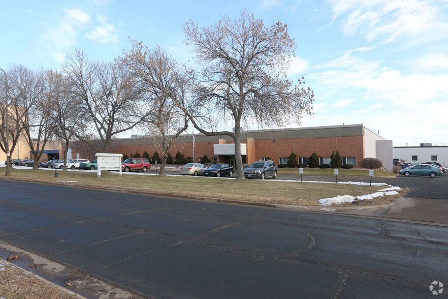 Primary Photo Of 230 Eva St, Saint Paul Manufacturing For Sale
