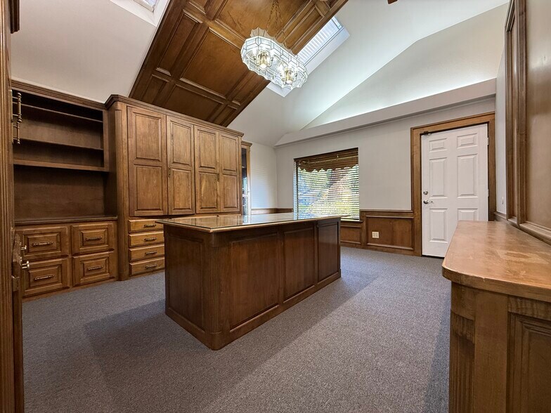 More Photos Of 2700 James St, Denton Industrial For Lease