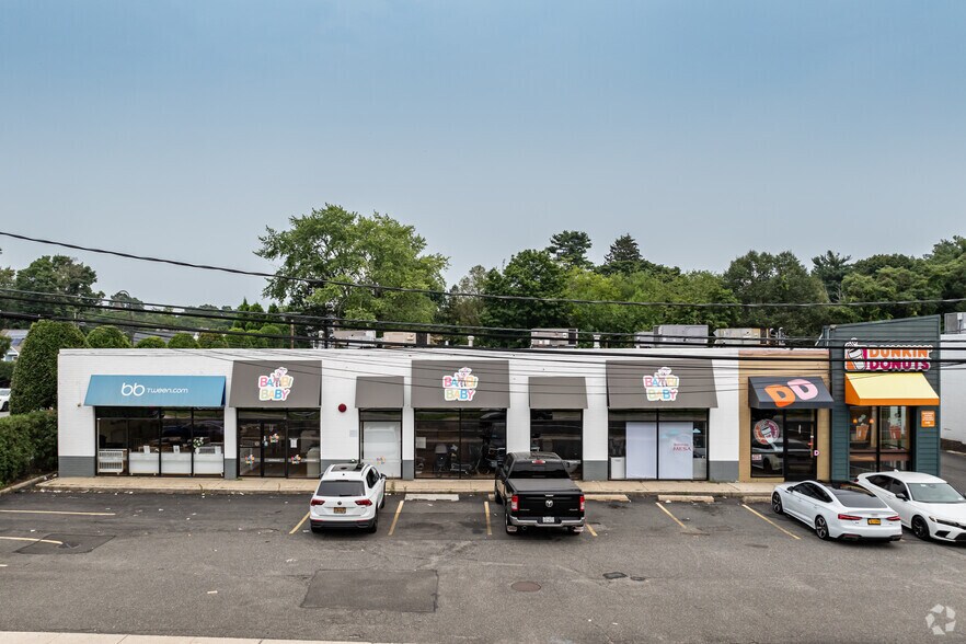 Primary Photo Of 516 Walt Whitman Rd, Melville Storefront For Lease
