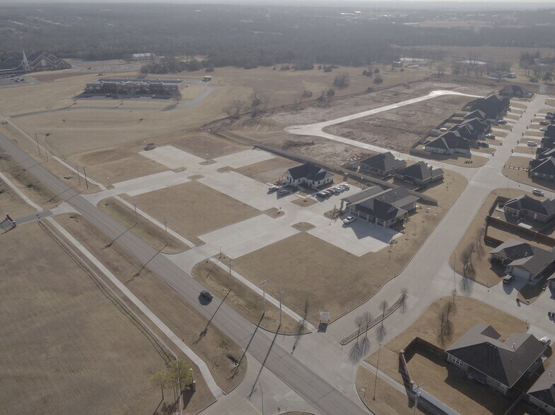 More Photos Of 1305-1367 E 45th St, Shawnee Land For Sale