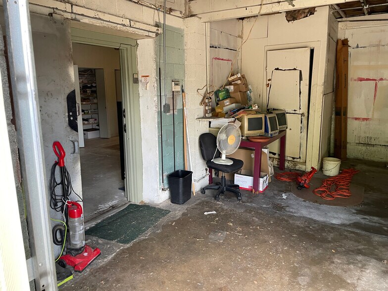 More Photos Of 716 S State St, Little Rock Office For Sale