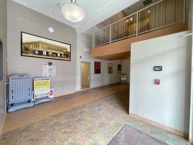 More Photos Of 1 W Harris Ave, La Grange Office For Lease