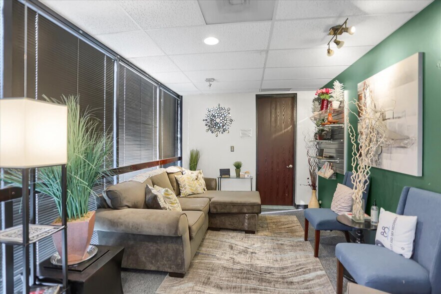 More Photos Of Iliff Office Park, Aurora Office For Sale