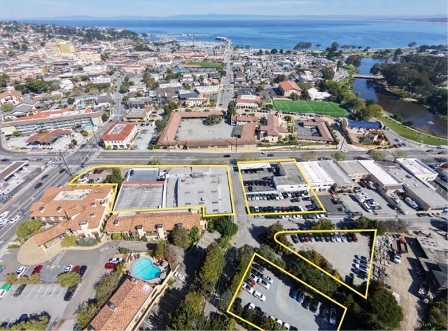 Primary Photo Of 498 Fremont St, Monterey Auto Dealership For Sale