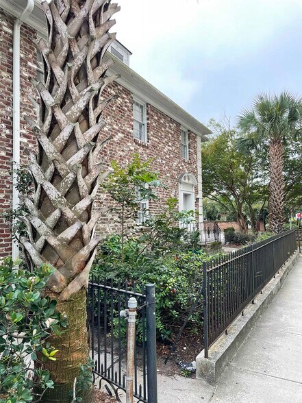 More Photos Of 136 Rutledge Ave, Charleston Medical For Sale