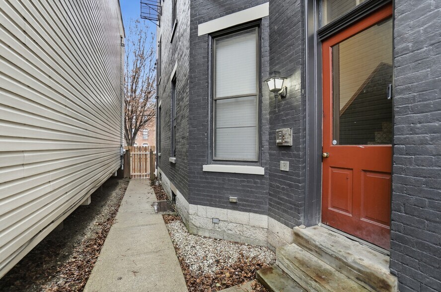 More Photos Of 428-430 Elizabeth St, Cincinnati Apartments For Sale