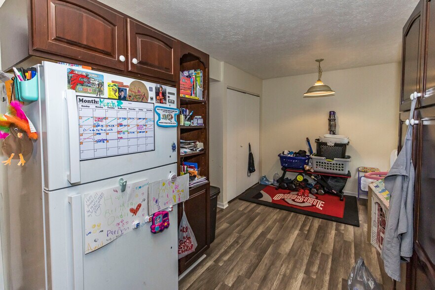 More Photos Of 3800 Grace Dr, Kent Multifamily For Sale