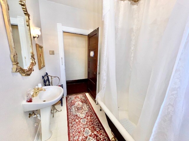 More Photos Of 301 S 3rd St, Raton Hospitality For Sale