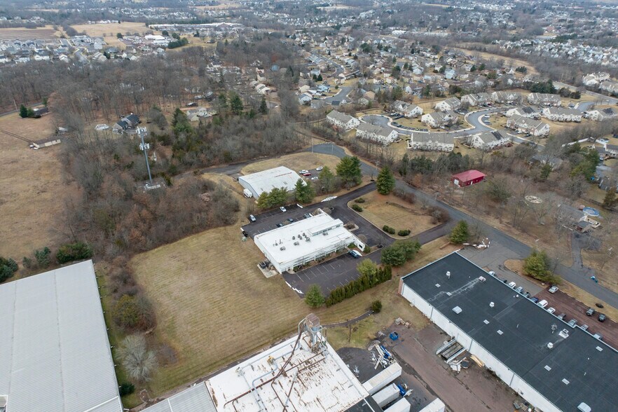 More Photos Of 220 Stahl Rd, Harleysville Research And Development For Sale