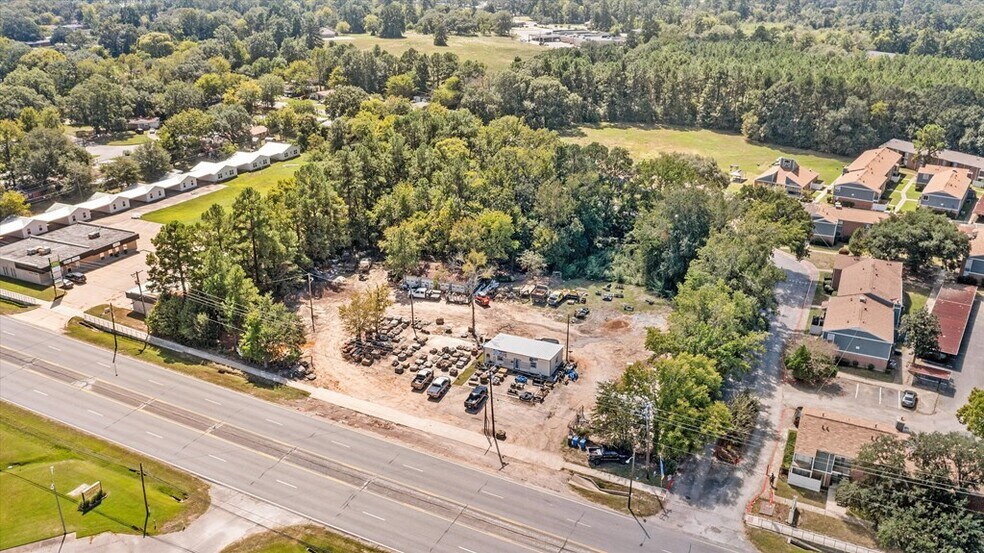 More Photos Of 1214 E Denman Ave, Lufkin Office For Sale