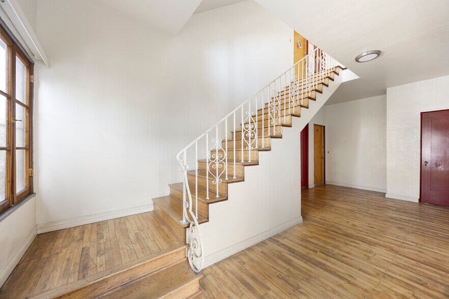More Photos Of 2335 Miramar St, Los Angeles Apartments For Sale