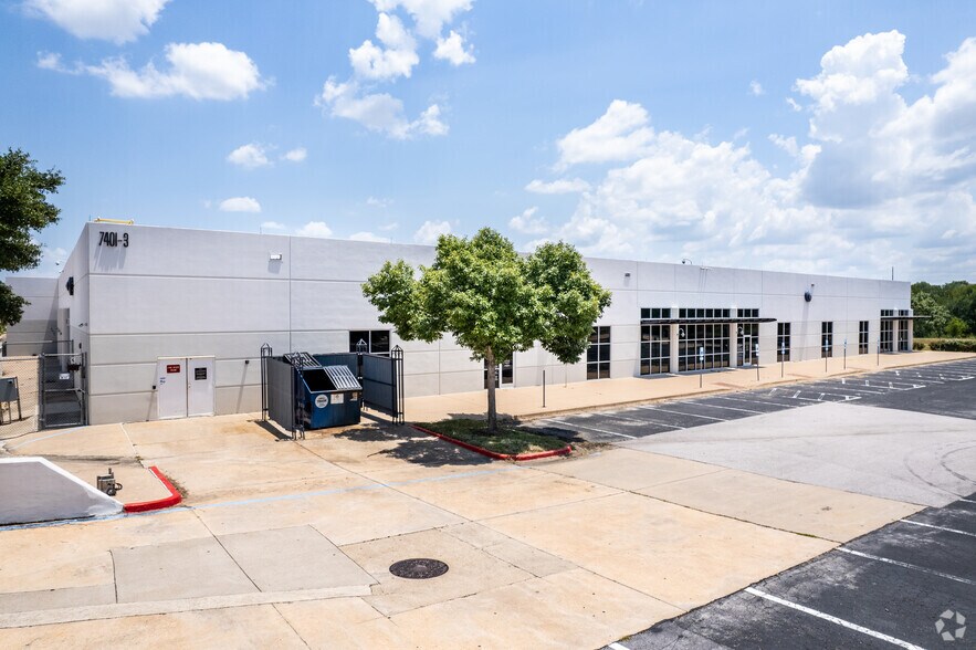 More Photos Of 7401 E Ben White Blvd, Austin Unknown For Lease