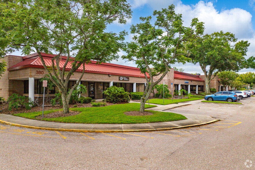 More Photos Of 528 Northlake Blvd, Altamonte Springs Unknown For Lease