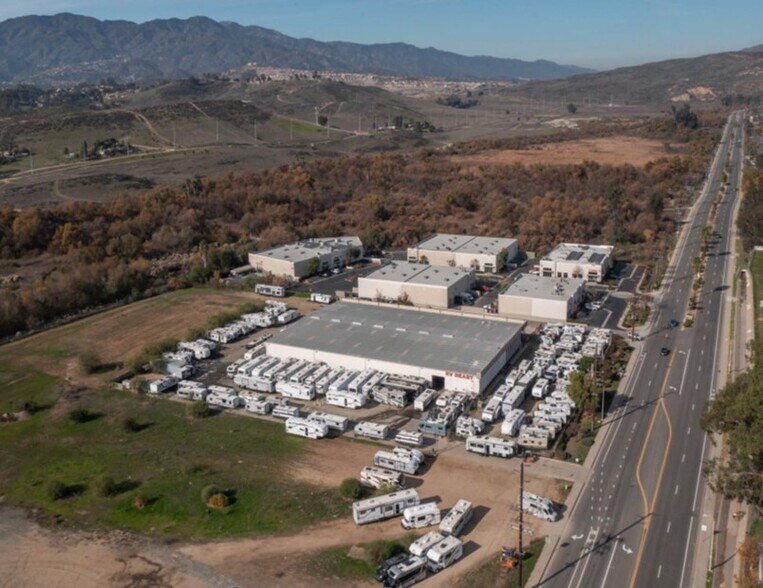 Primary Photo Of 17999 Collier Ave, Lake Elsinore Warehouse For Sale