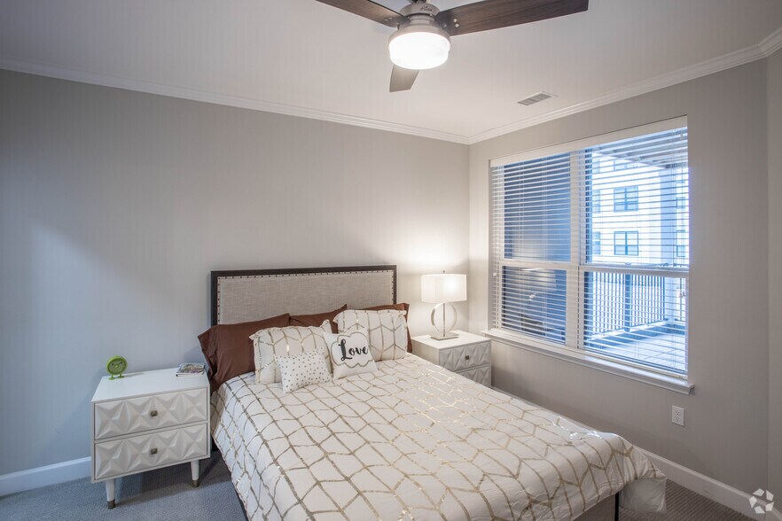 More Photos Of 1100 Market St, Dresher Multifamily For Sale