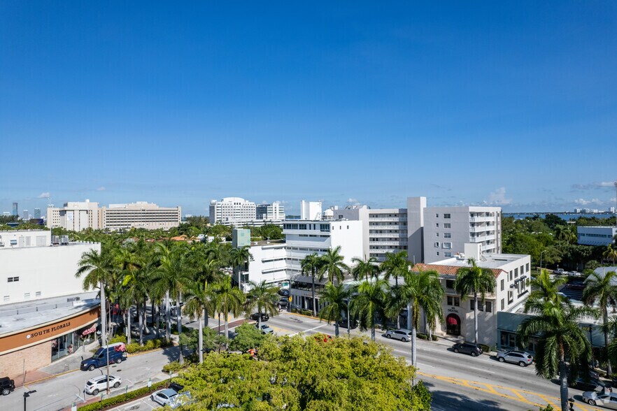 More Photos Of 975 Arthur Godfrey Rd, Miami Beach Medical For Lease