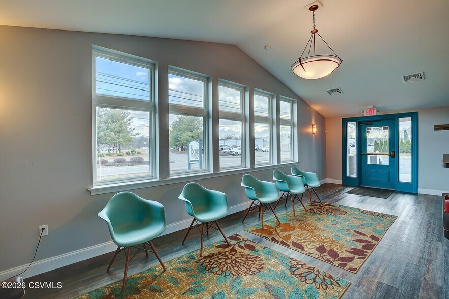 More Photos Of 121 Jpm Rd, Lewisburg Healthcare For Sale