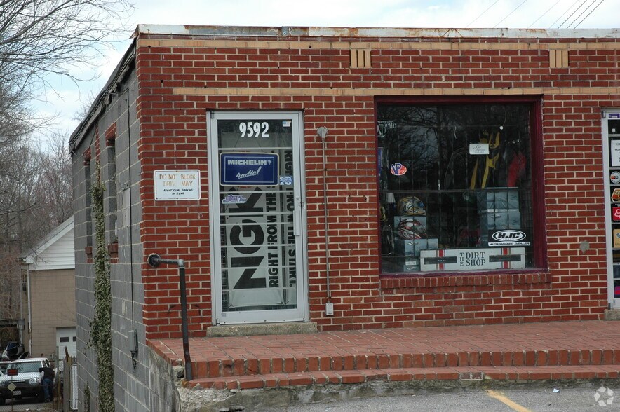 More Photos Of 9592 Baltimore Ave, College Park Storefront For Sale