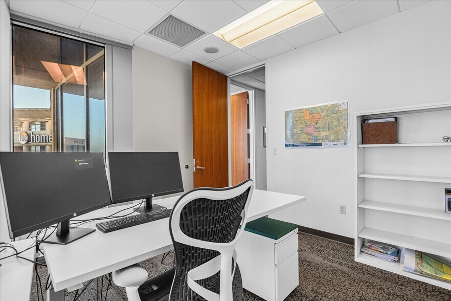 More Photos Of 121-189 S Orange Ave, Orlando Office Residential For Sale
