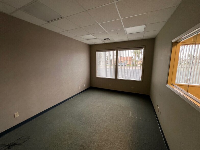 More Photos Of 44 N 3rd St, Patterson Office For Lease