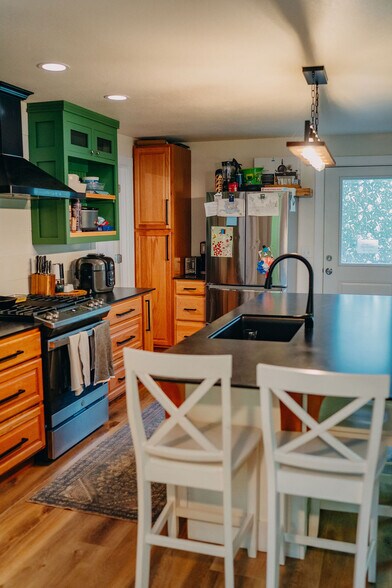 More Photos Of 32639 295th Ave, Holcombe Flex For Sale