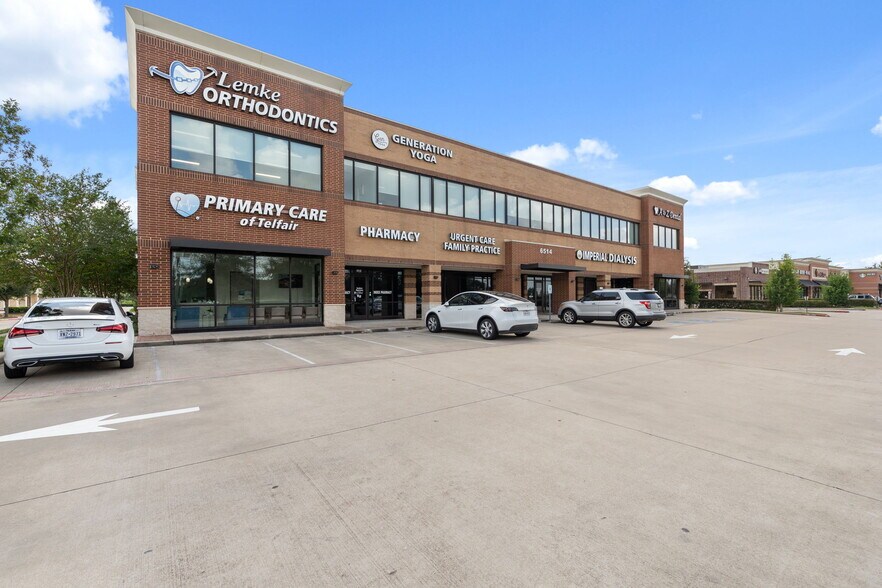 More Photos Of 6514 Highway 90A, Sugar Land Medical For Sale