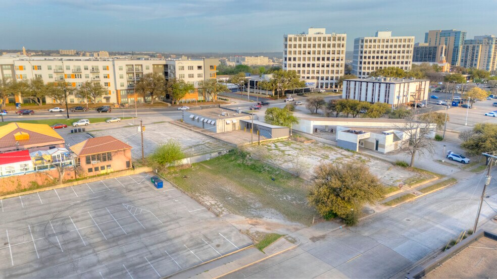 More Photos Of 1412 Ballinger St, Fort Worth Land For Sale