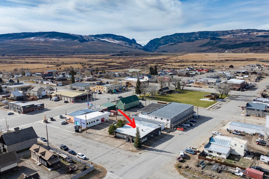 More Photos Of 312 4th Street St, Kremmling Light Manufacturing For Sale