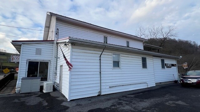 More Photos Of 131 Main St, Worthville Restaurant For Sale