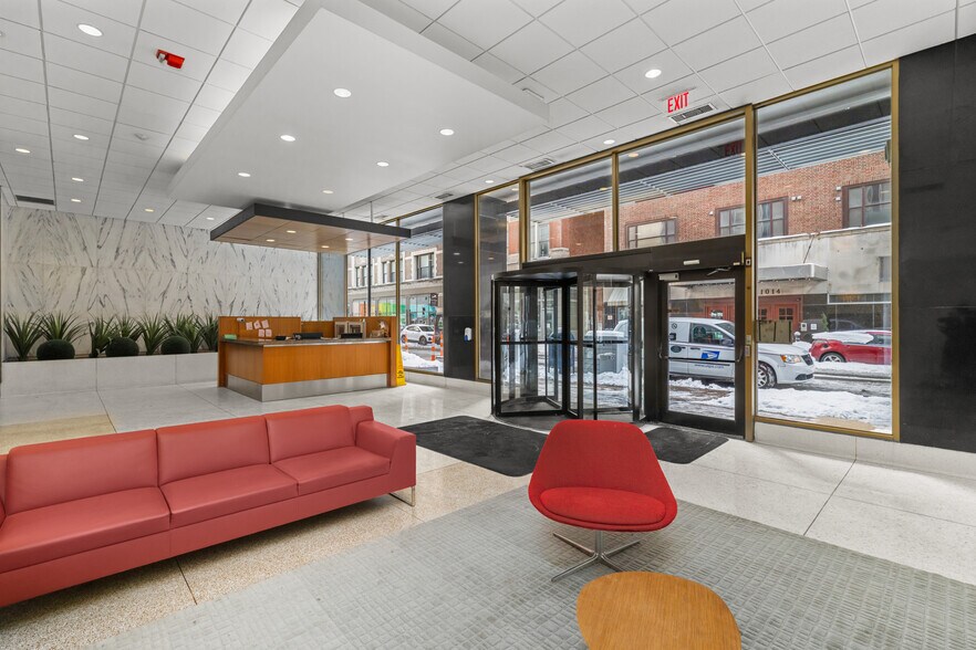 More Photos Of 1015-1023 Locust St, Saint Louis Office For Sale