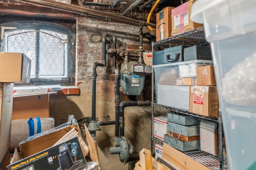 More Photos Of 1215 John St, Baltimore Multifamily For Sale