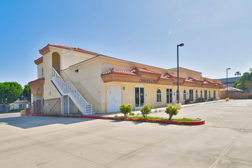 More Photos Of 7772 Warner Ave, Huntington Beach Medical For Lease