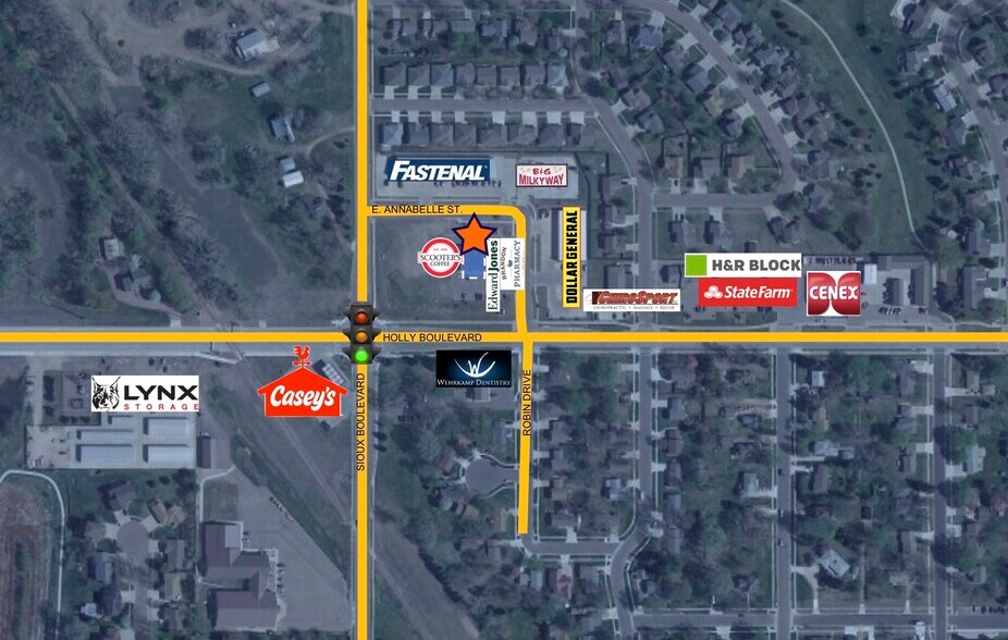 More Photos Of 112 E Holly Blvd, Brandon General Retail For Lease