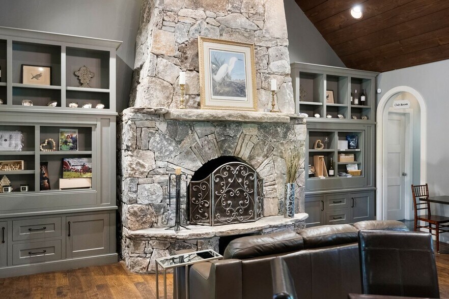 More Photos Of 18059A Ranch to Market Road 1826, Driftwood Winery Vineyard For Sale