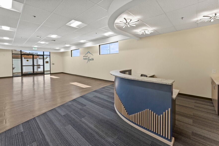 More Photos Of 6436 S Hwy 85-87, Colorado Springs General Retail For Sale