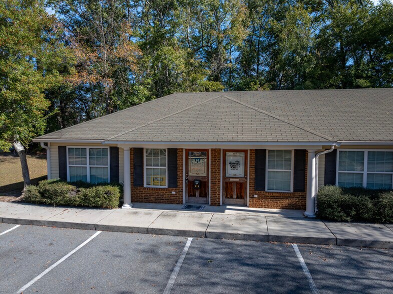 More Photos Of 415 Cowart Ave, Valdosta Office For Sale