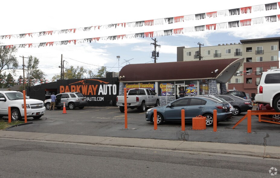 Primary Photo Of 4910 W Colfax Ave, Denver Auto Dealership For Lease