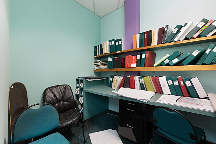 More Photos Of 8736 Production Ave, San Diego Light Manufacturing For Lease