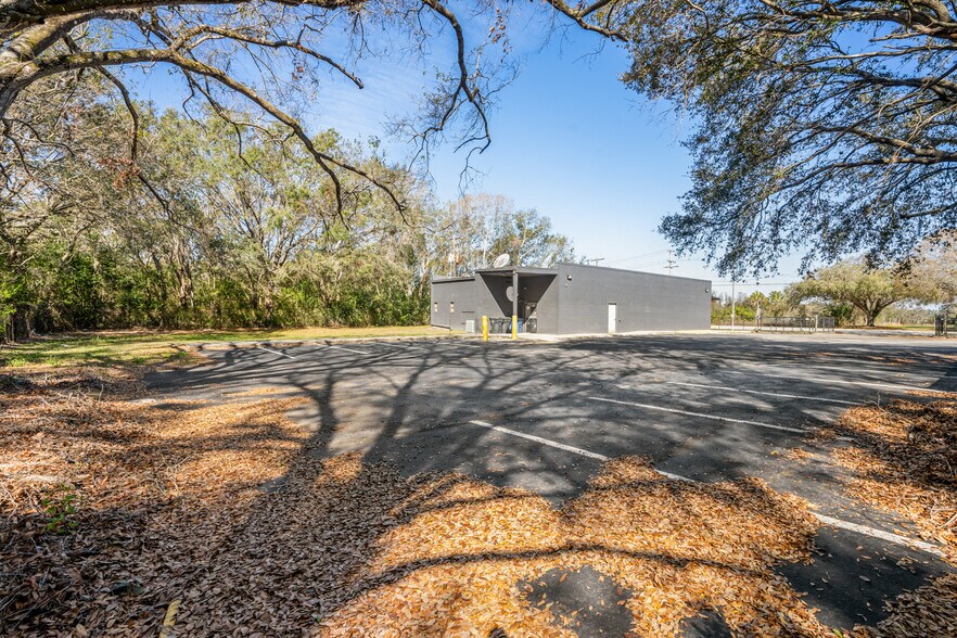 More Photos Of 8602 Tarpon Springs Rd, Odessa Specialty For Sale