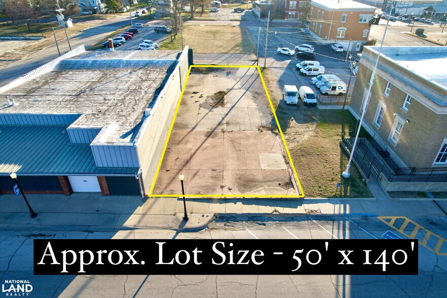 Primary Photo Of 112 Lincoln ave, Chanute Land For Sale