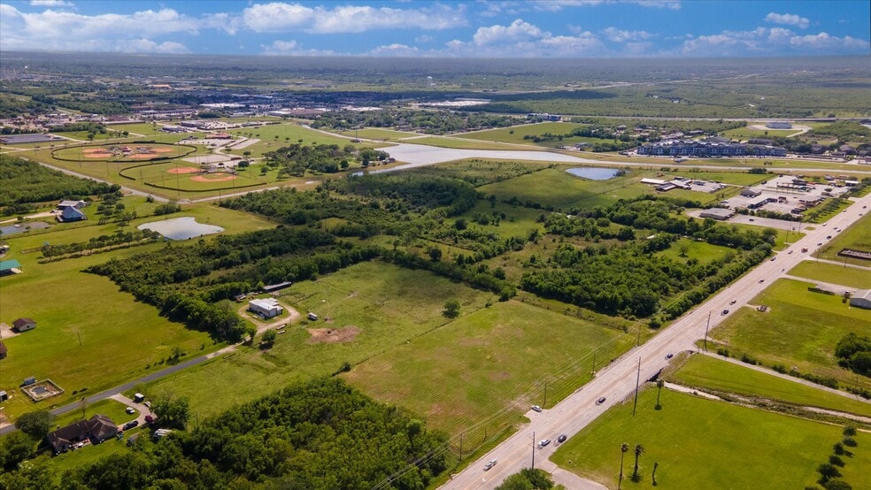 More Photos Of 00 25th Avenue @ 29th Avenue, Texas City Land For Sale