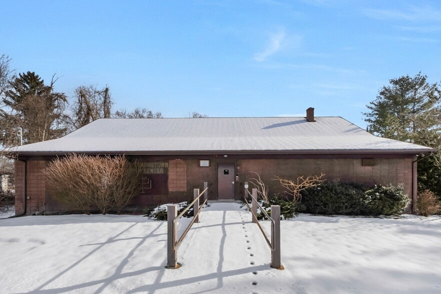 Primary Photo Of 195 W Clarkstown Rd, New City Specialty For Sale