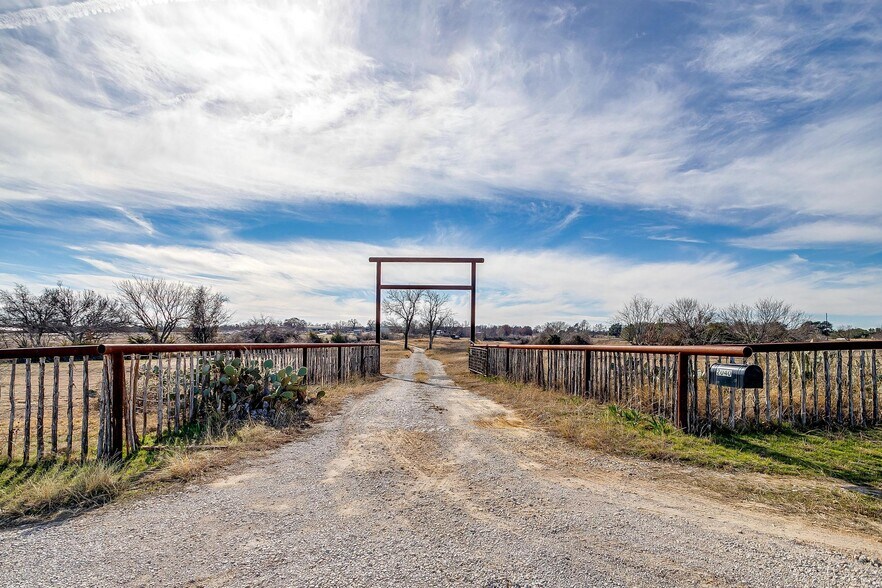 Primary Photo Of 2040 Erwin Rd, Poolville Land For Sale