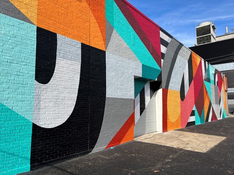 More Photos Of 555 W 14th Pl, Chicago Warehouse For Sale