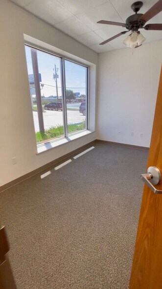 More Photos Of 4102 Old Jacksboro Hwy, Wichita Falls Medical For Lease