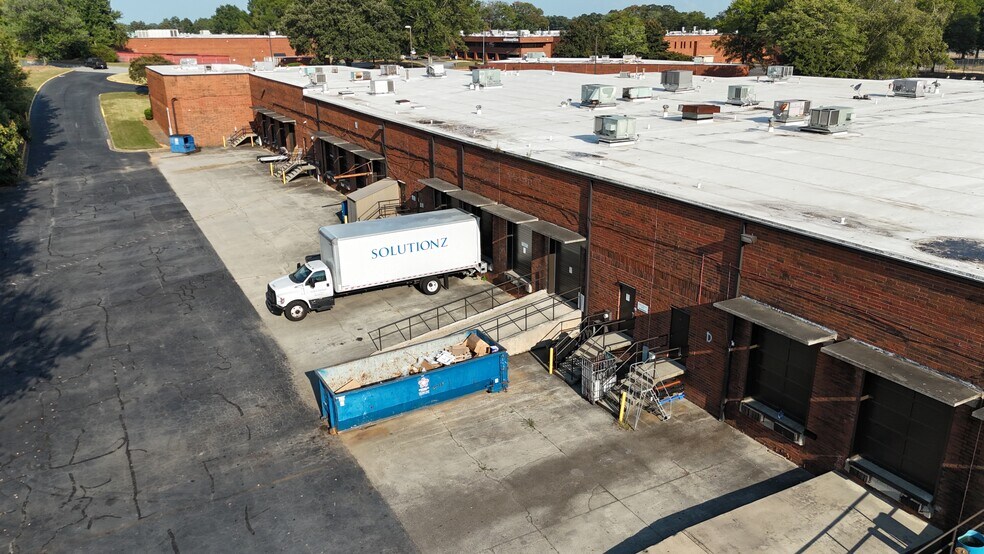 More Photos Of 1650 International Ct, Norcross Unknown For Lease