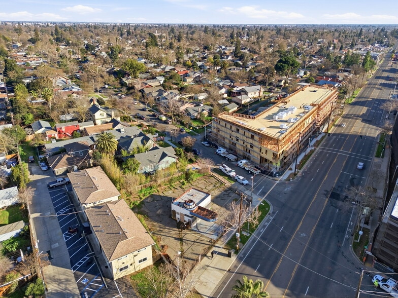 More Photos Of 3341 Stockton Blvd, Sacramento Auto Repair For Sale